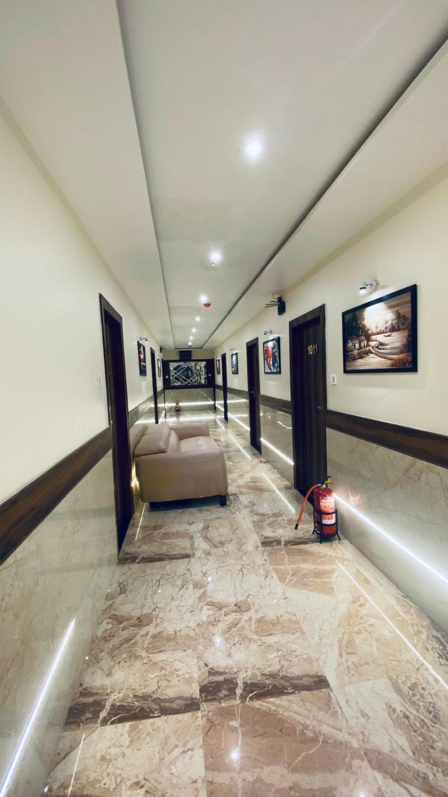 Hotel Bkc Prime - Near Us Consulate Мумбай Екстериор снимка