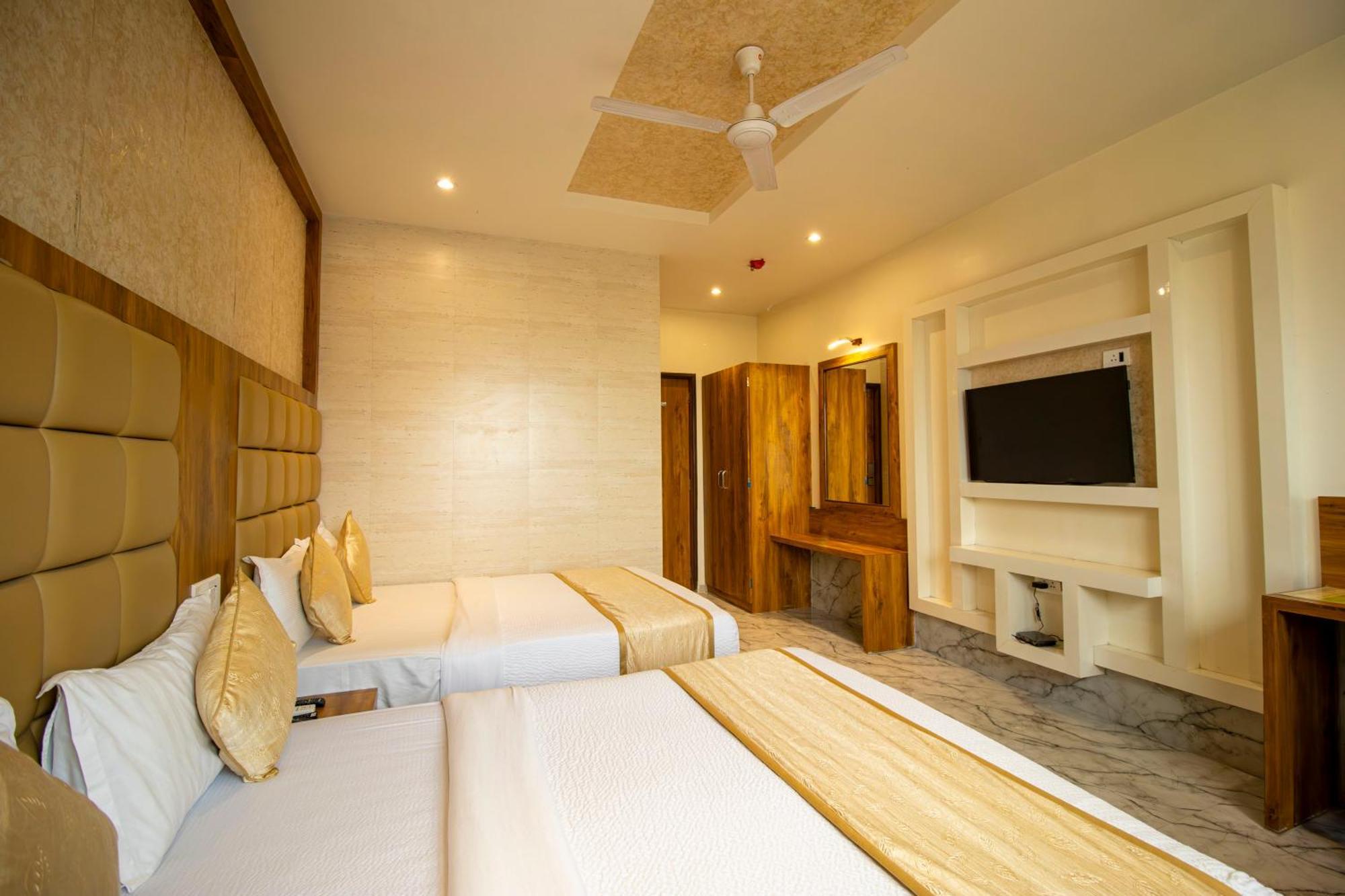 Hotel Bkc Prime - Near Us Consulate Мумбай Екстериор снимка